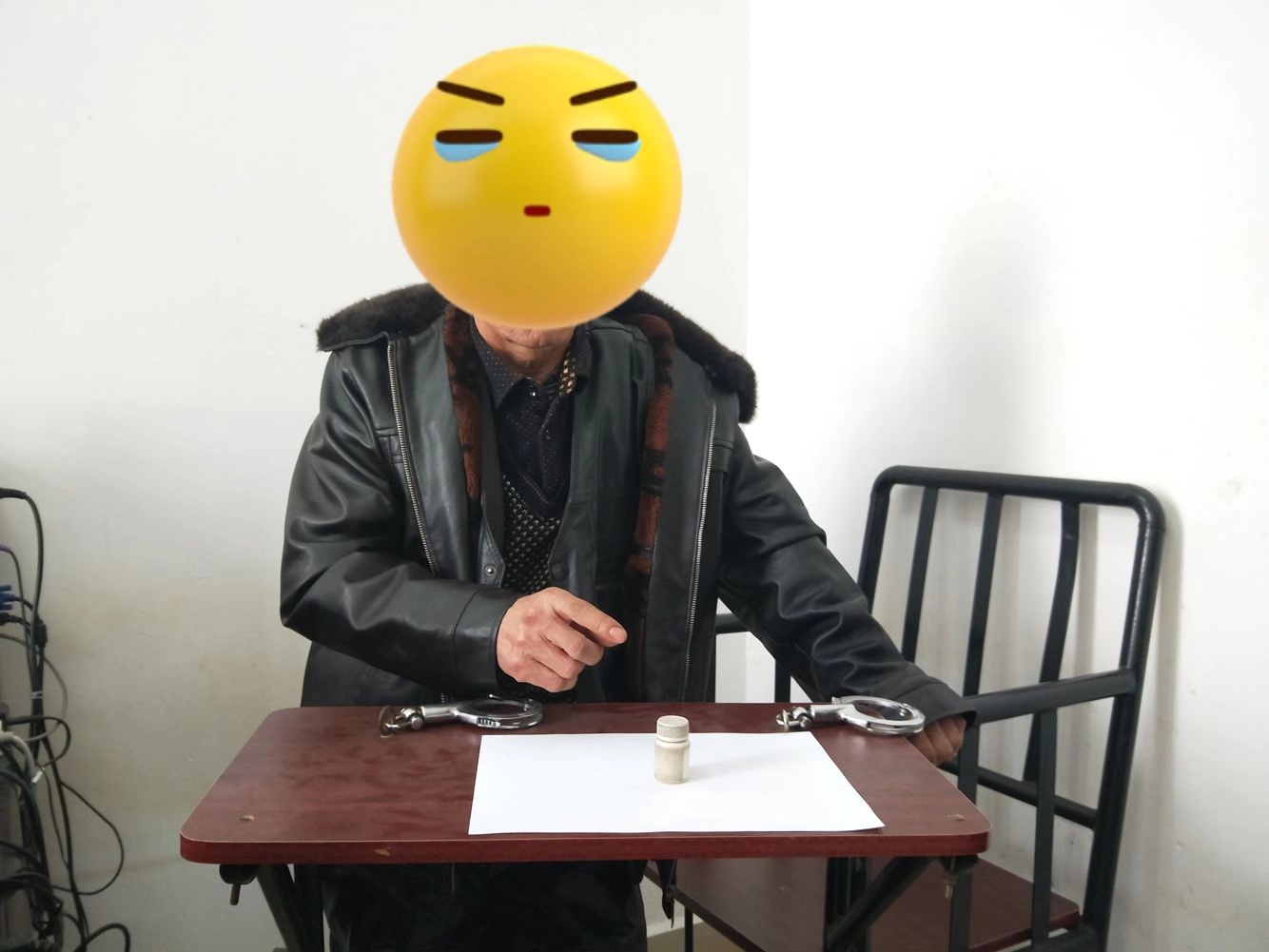 ⱤһǷжƷ
