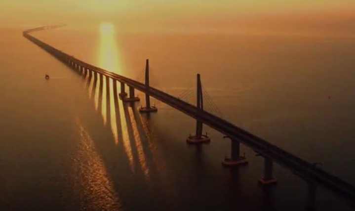 “狮子山精神”系列思政课丨港珠澳大桥文化建设创新实践