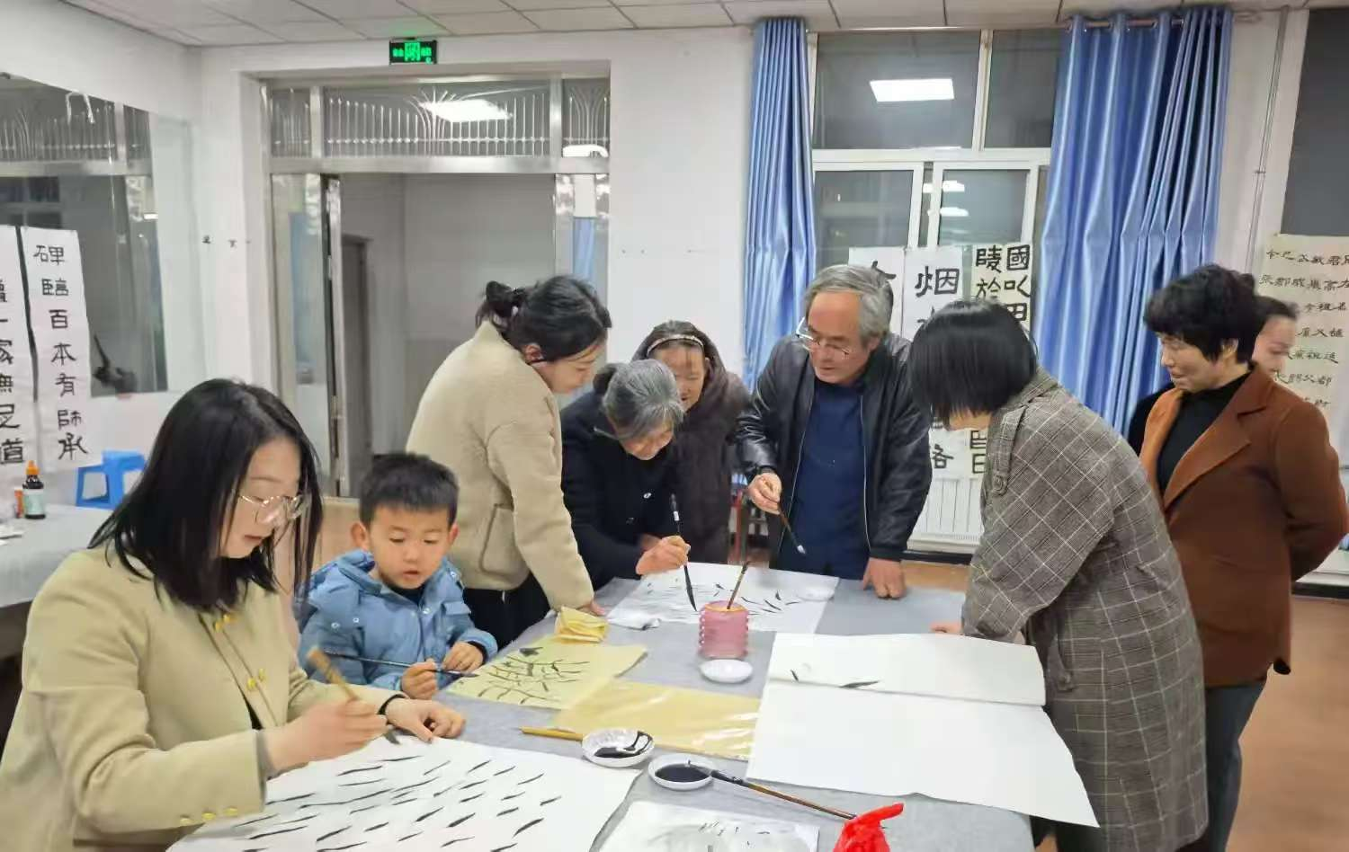 أʵ¾  绯