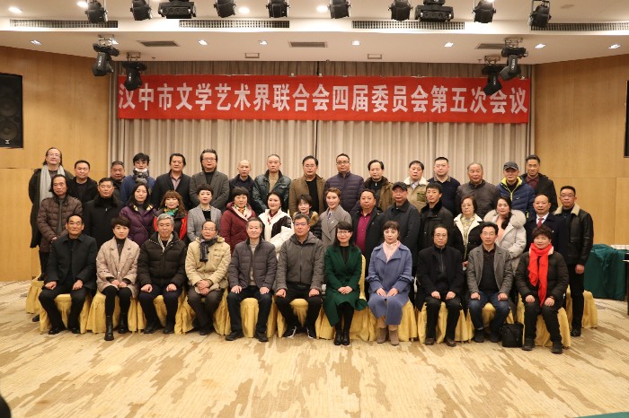 0282abc1cb162e8380ebe6d475b7e4a.jpg