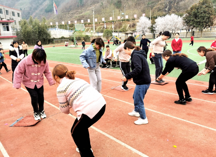 c9a4c2eea05052295ea4920fdb2e6bc.jpg