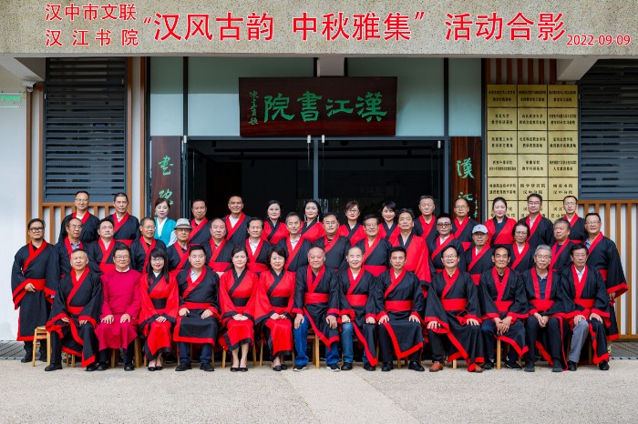fe19d075455b423887e6d907cf59e48.jpg