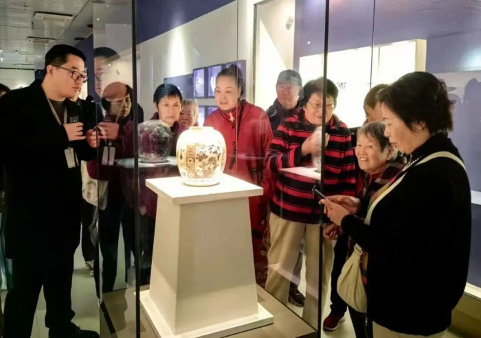 1761877017107136.jpg 640.jpg