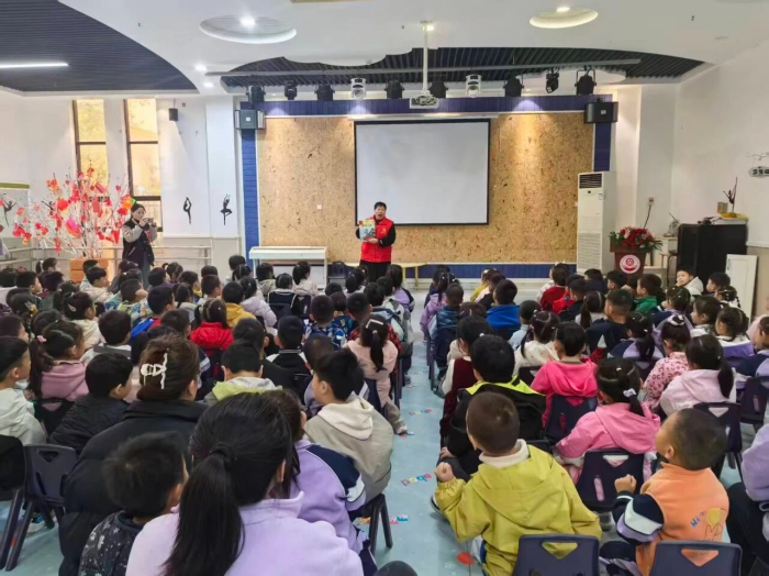 1761883068638978.jpg 微信图片_2025-10-31_115721_756.jpg