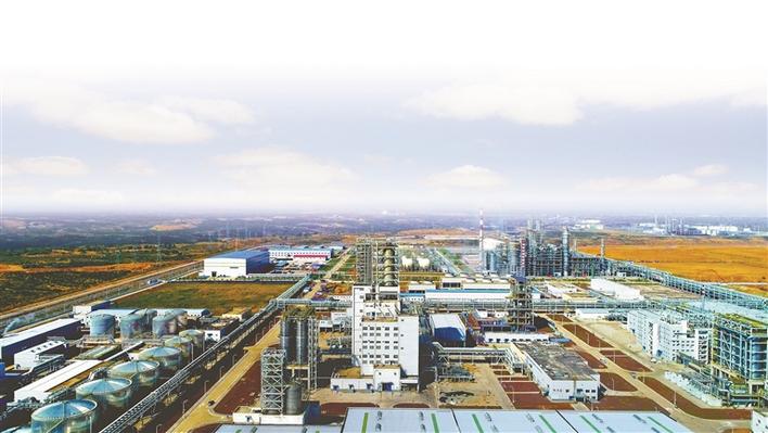 ��ɫ��������Դ��ҵ��������չ�ĵ�ɫ