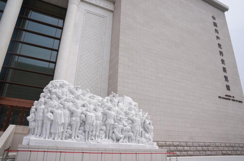 ����+���ᶨ�������й���Ȩ��չ��· ϰ��ƽǿ����������֡�