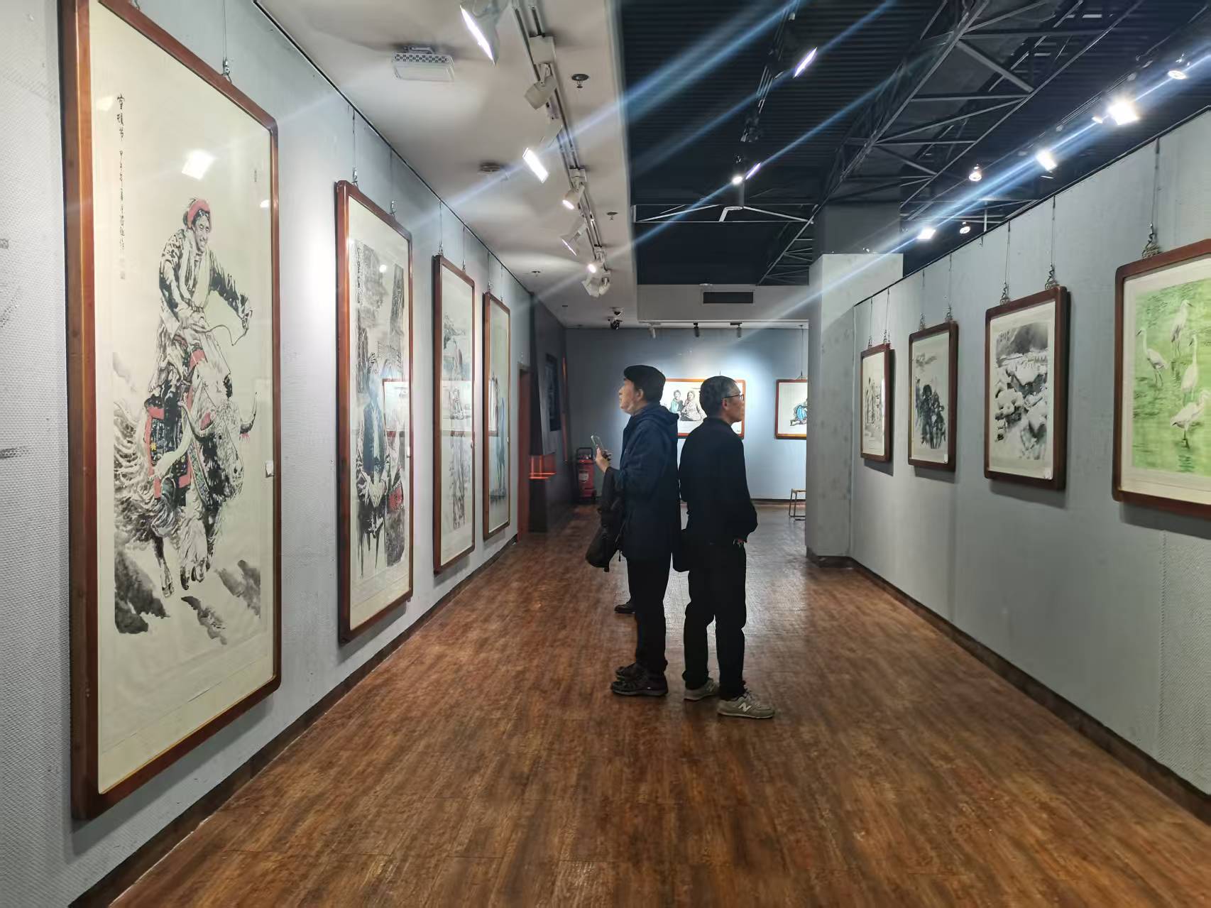 ͼչ˿·¡ǿйƷչʡͼٰ